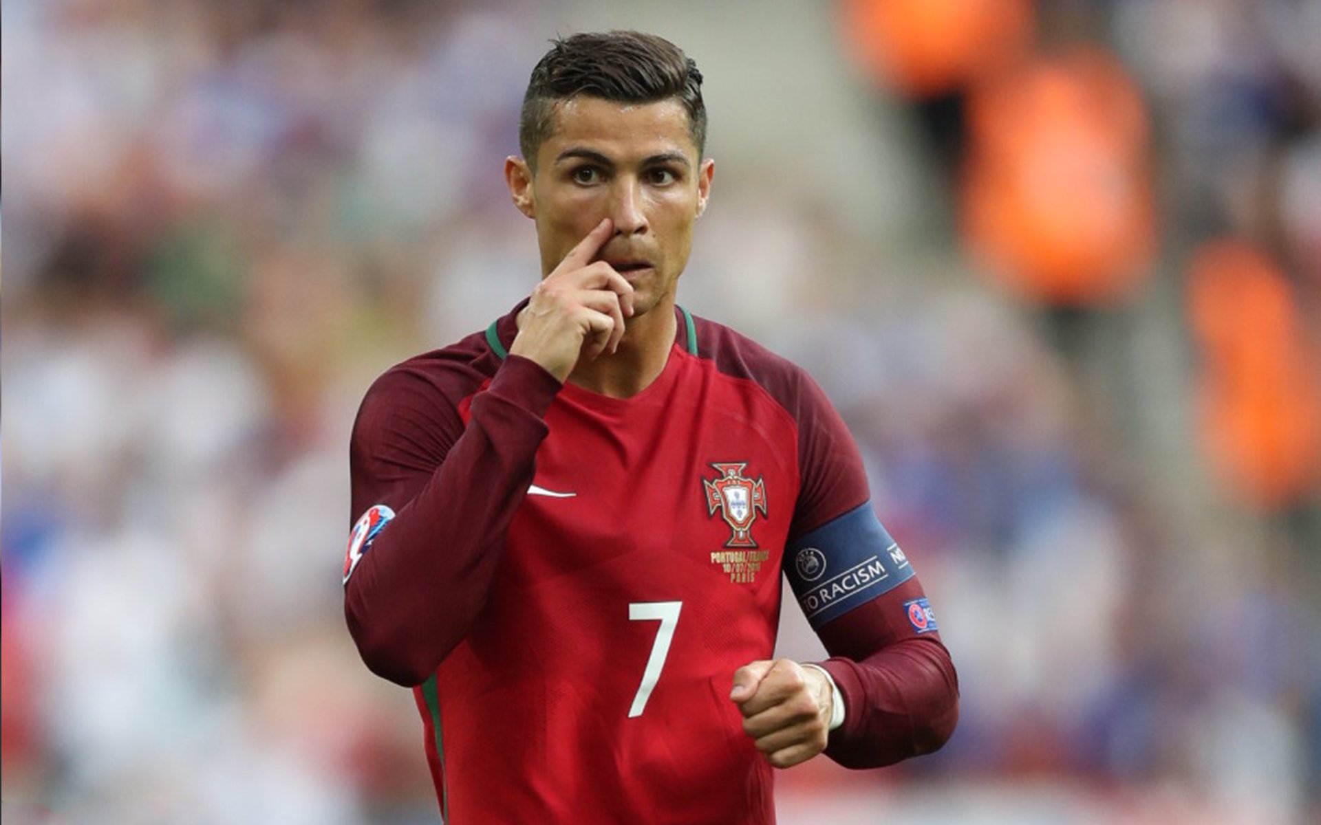 跨界传奇，哥斯达黎加绿茵奇迹与F1街道上的红色闪电