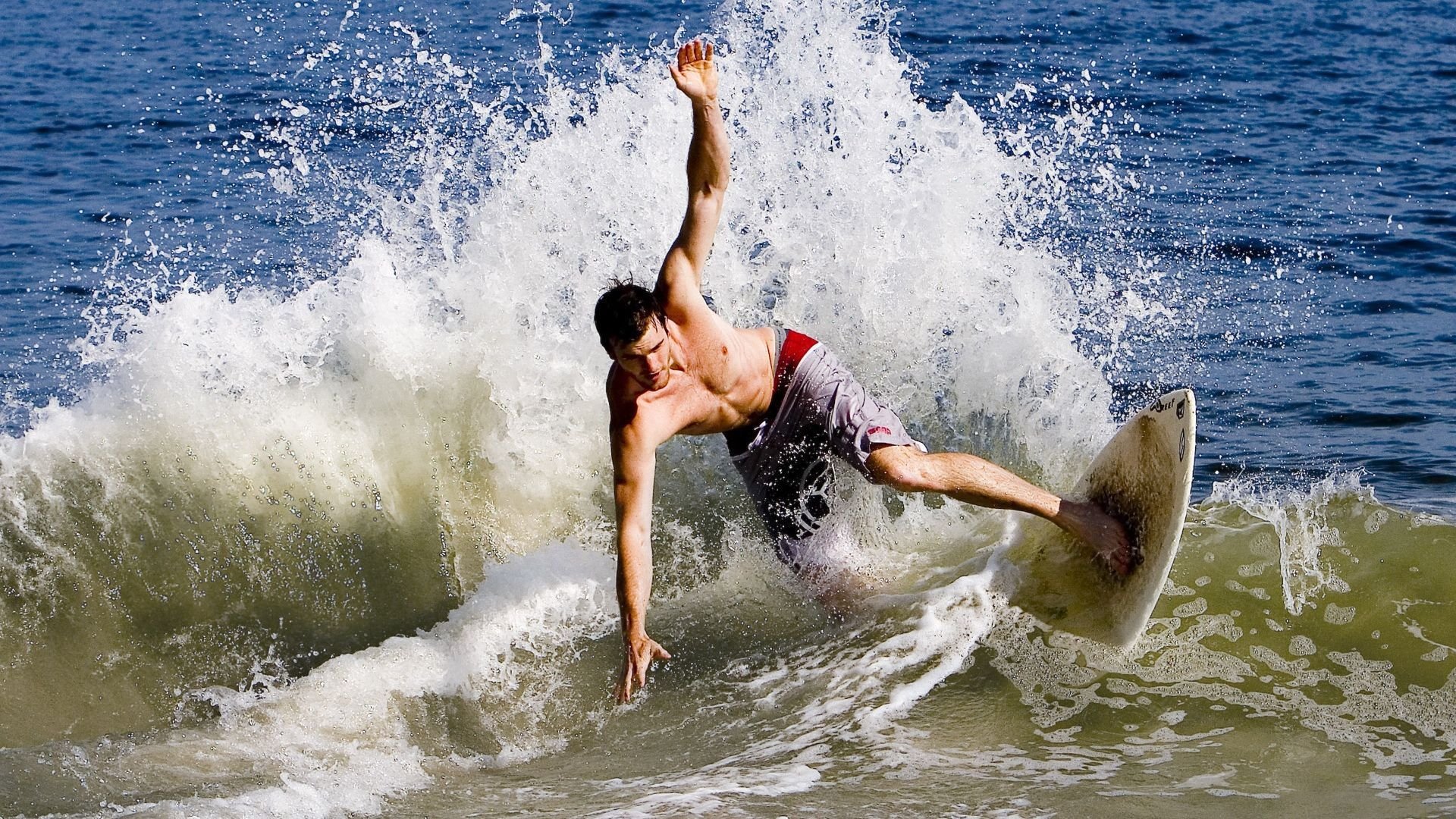 从加纳到马赛,奥亚尔萨瓦尔如何成为改写历史的关键先生